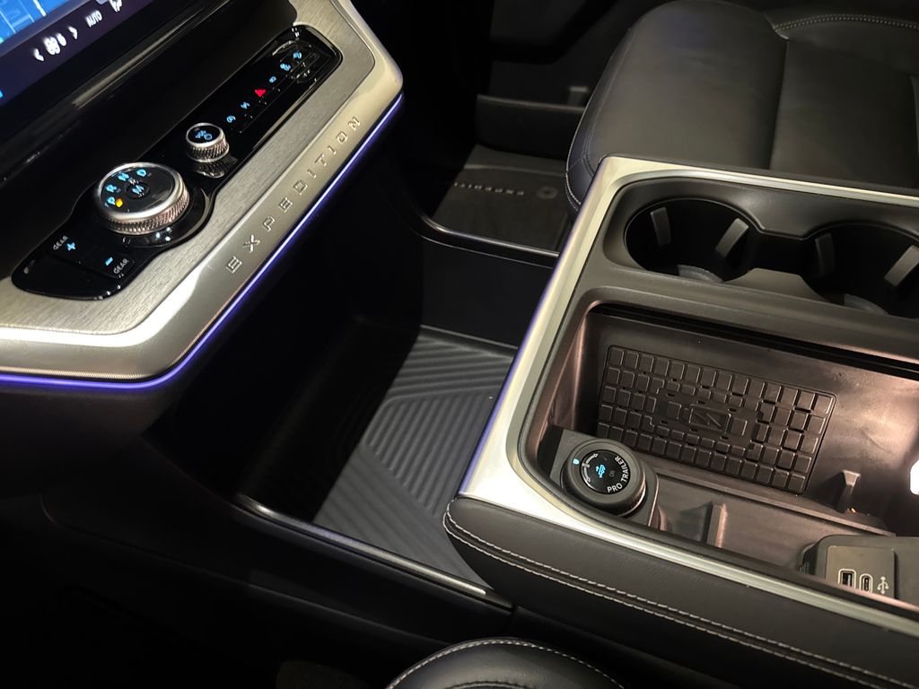 2025 Stone Blue Metallic Ford Expedition Max Platinum 4X4 SUV