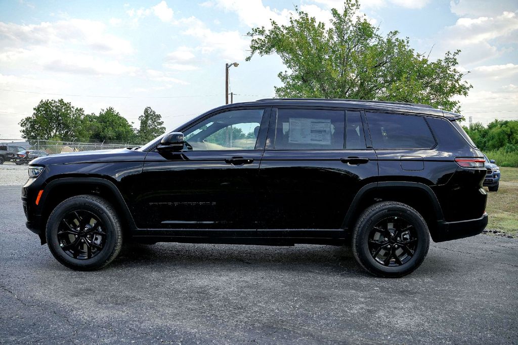 New Car 2025 Jeep Grand Cherokee L  Altitude X For Sale Under $50,000 In Taylor, Texas