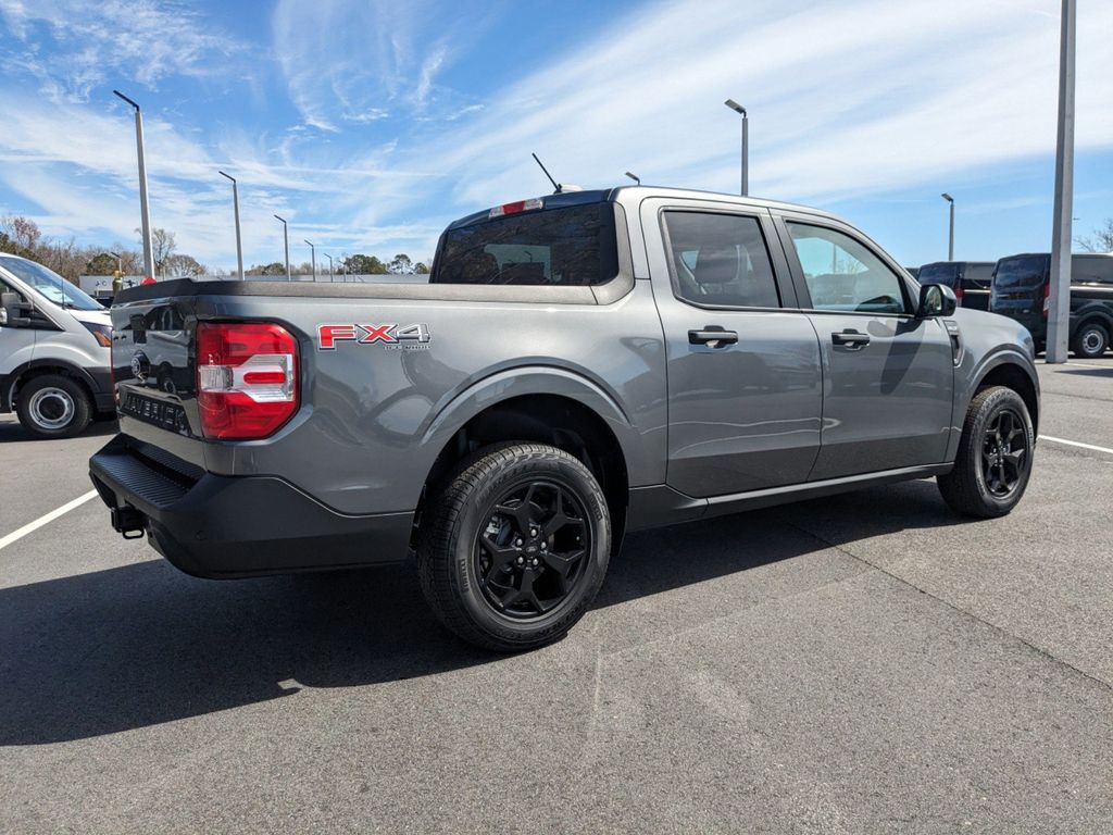 2025 Ford Maverick XLT