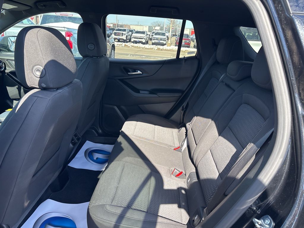Used 2025 Chevrolet Equinox SUV
