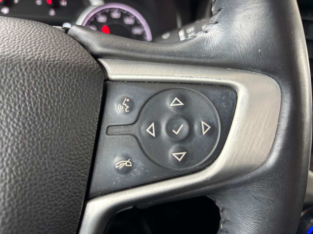 Thumbnail: 2017 GMC Acadia - 12