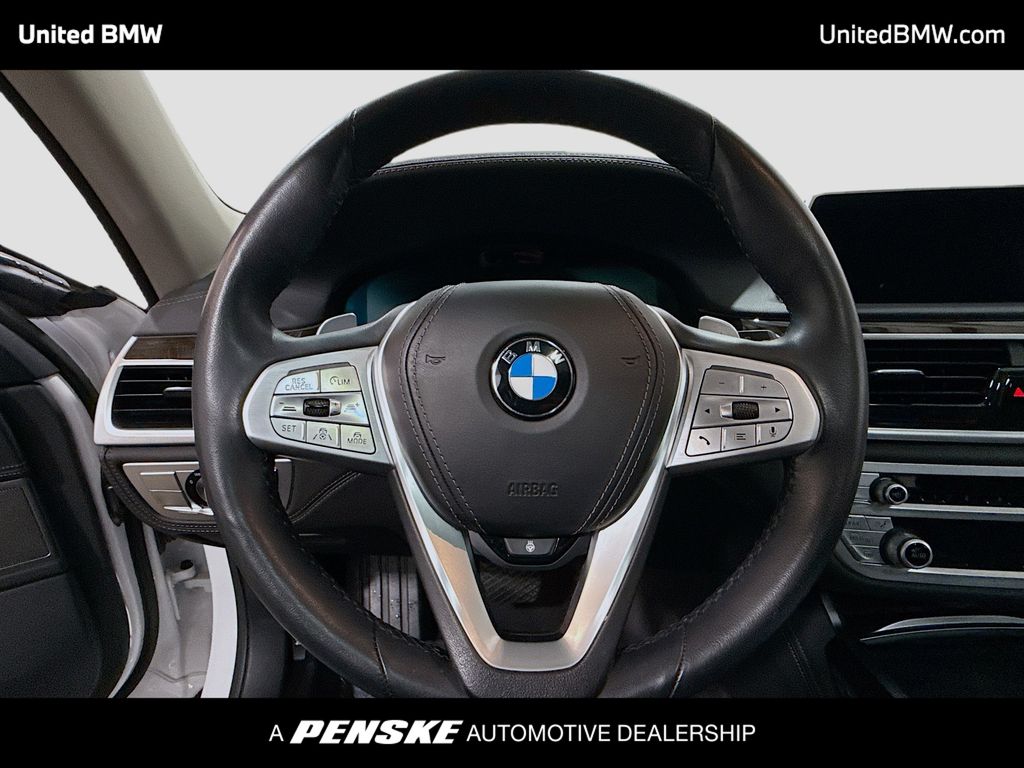 Thumbnail: 2022 BMW 7 Series - 6