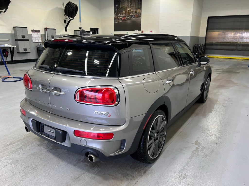 2019 MINI Cooper Clubman S 6