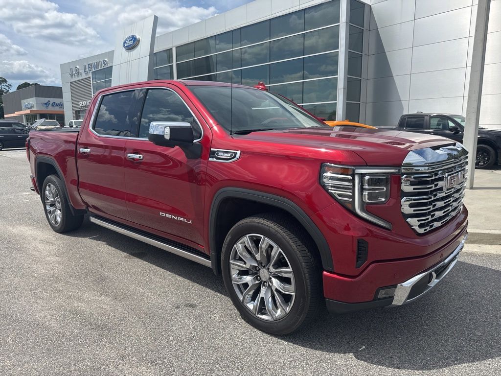 2024 GMC Sierra 4WD Crew Cab Short Box Denali's photo