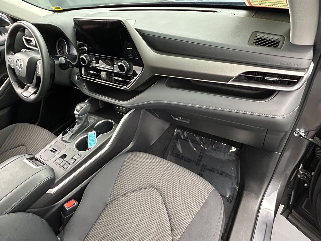 Used 2024 Gray Toyota LE image 39
