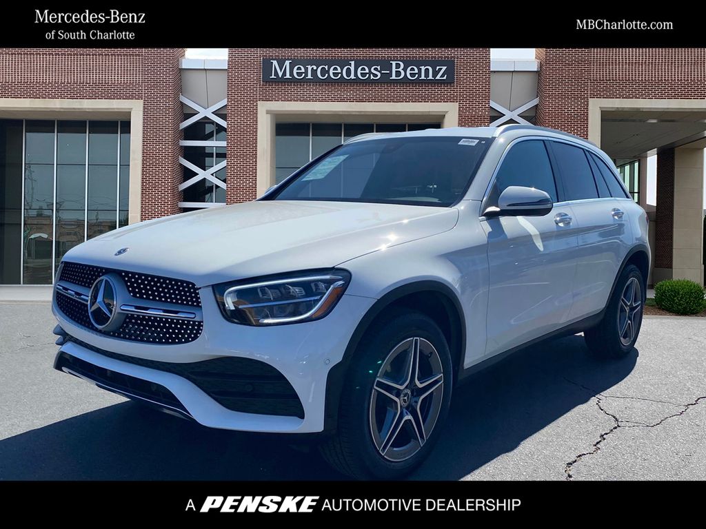 2021 Mercedes-Benz GLC 300 Hero Image