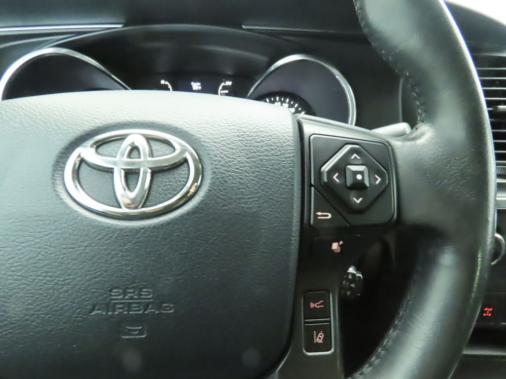Thumbnail: 2020 Toyota Sequoia - 12