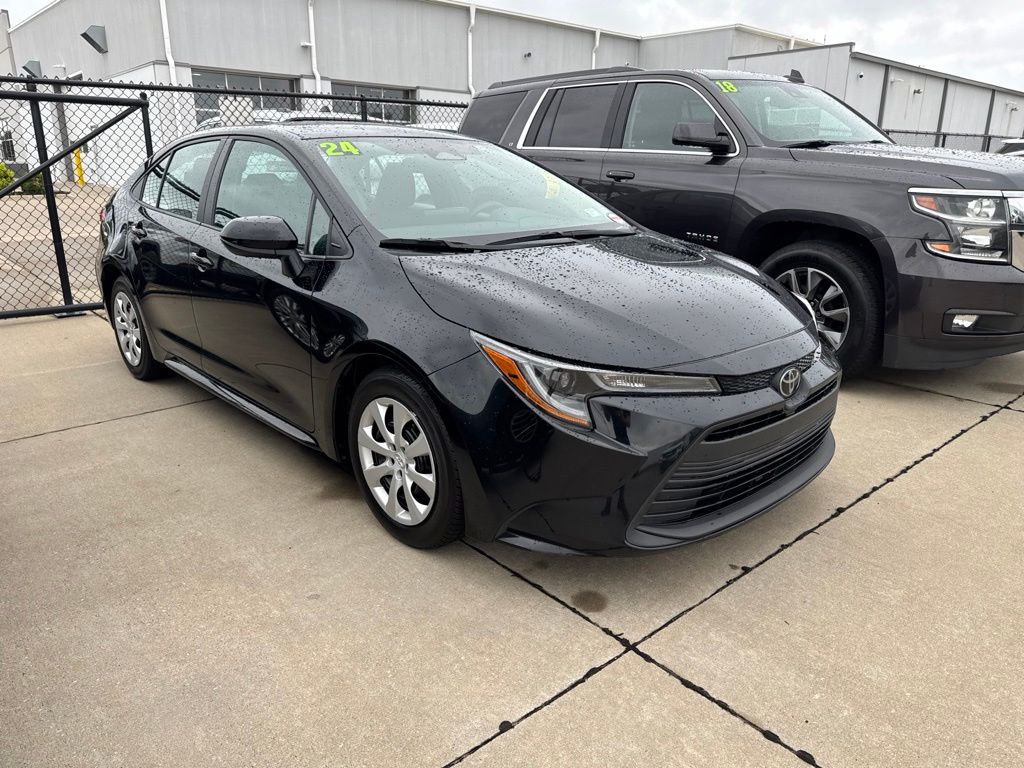 Black 2024 Toyota Corolla LE FWD Sedan Front-Wheel Drive Continuously Variable Transmission