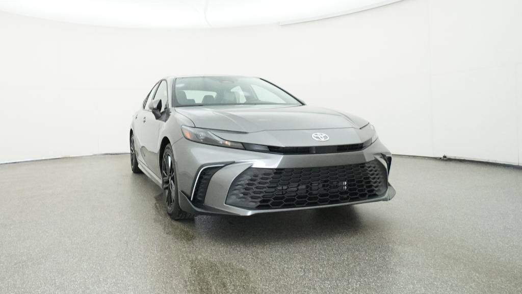 Thumbnail: 2025 Toyota Camry - 24