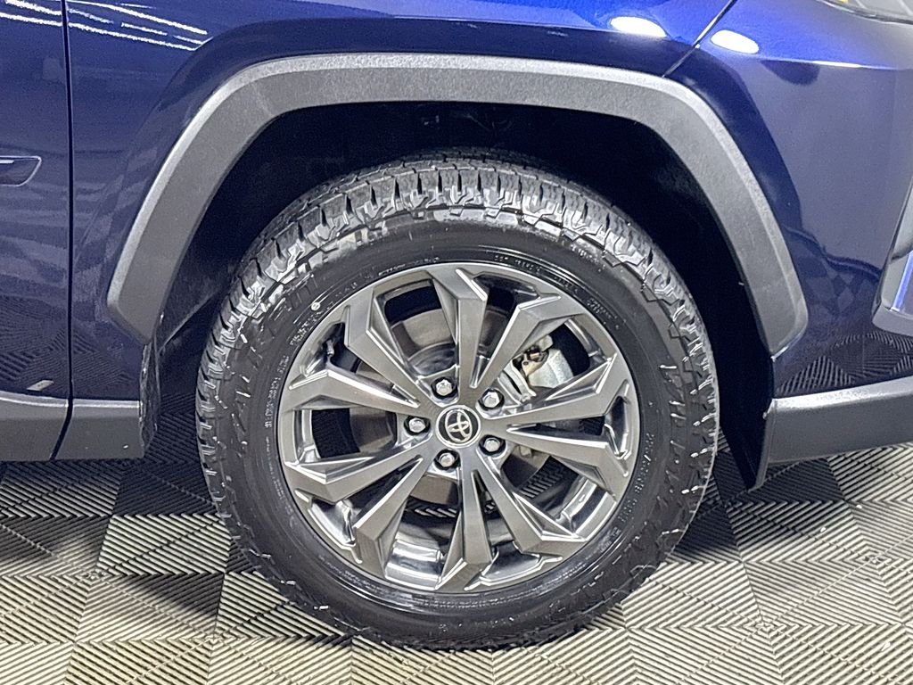 2023 Toyota RAV4 Hybrid XLE Premium