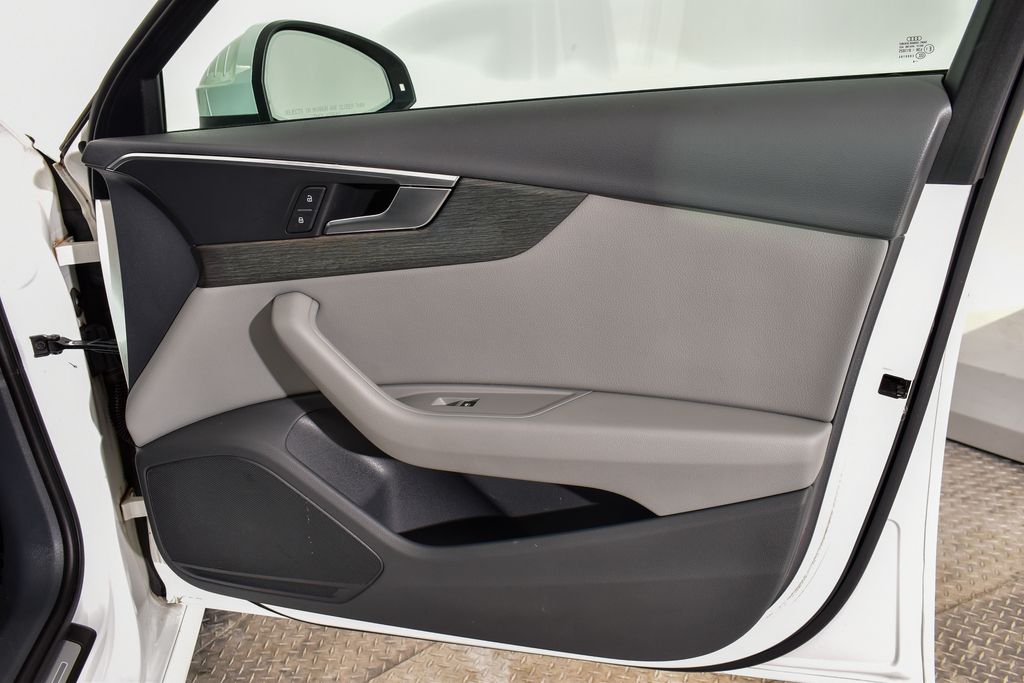 Thumbnail: 2018 Audi A4 - 24