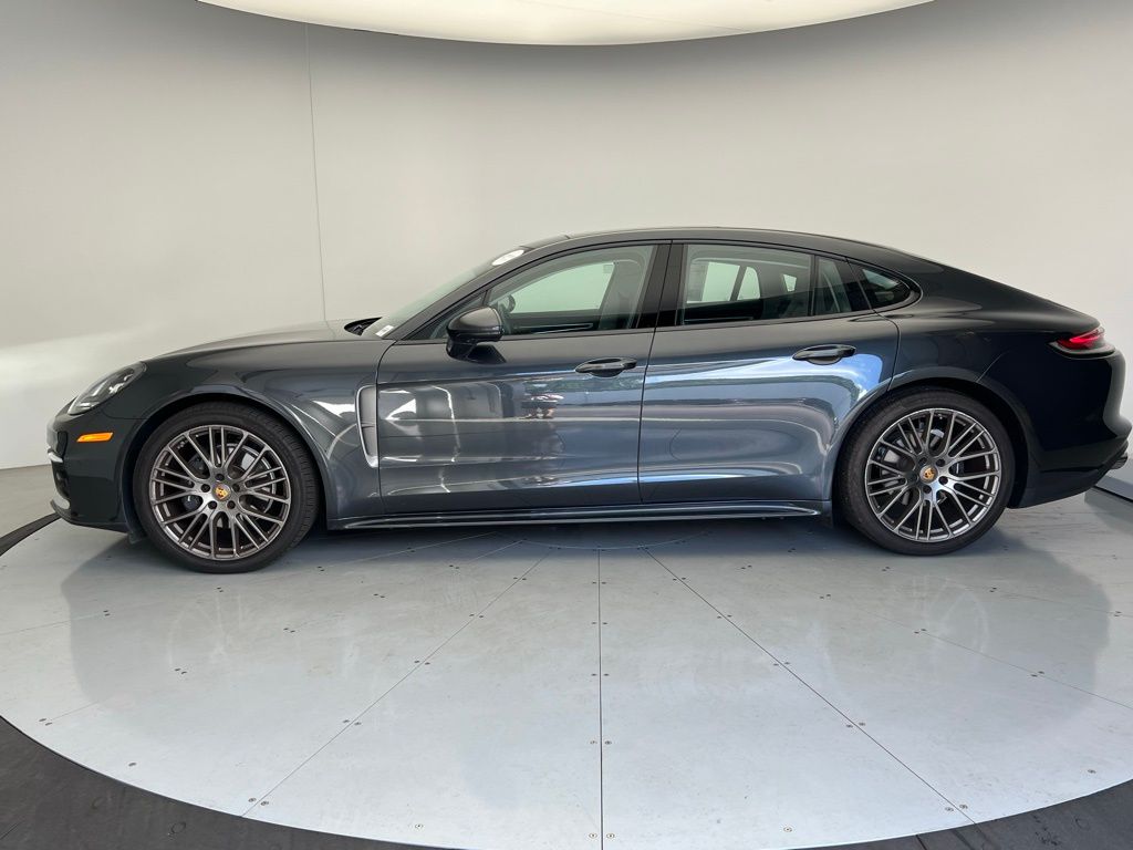Thumbnail: 2023 Porsche Panamera - 22