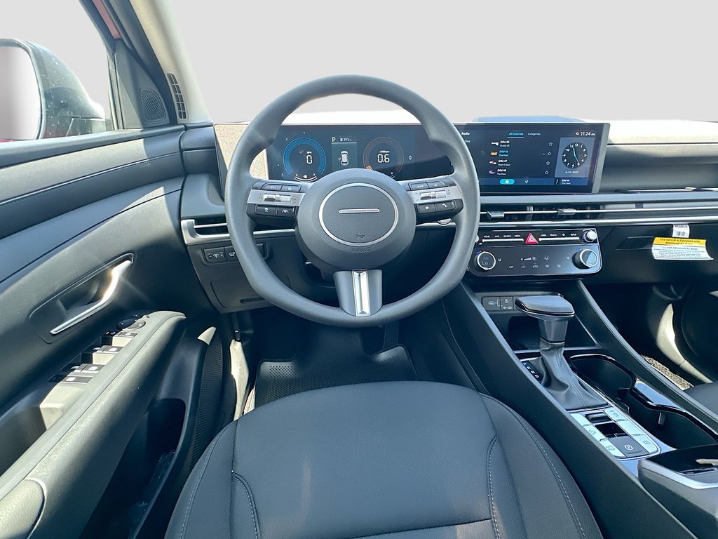 Thumbnail: 2025 Hyundai Tucson - 18