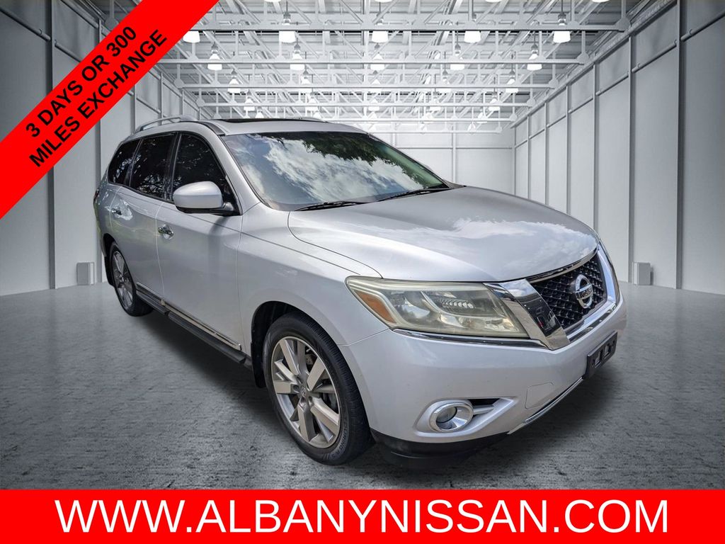 Brilliant Silver 2015 Nissan Pathfinder SUV / Crossover Front-Wheel Drive Continuously Variable Transmission