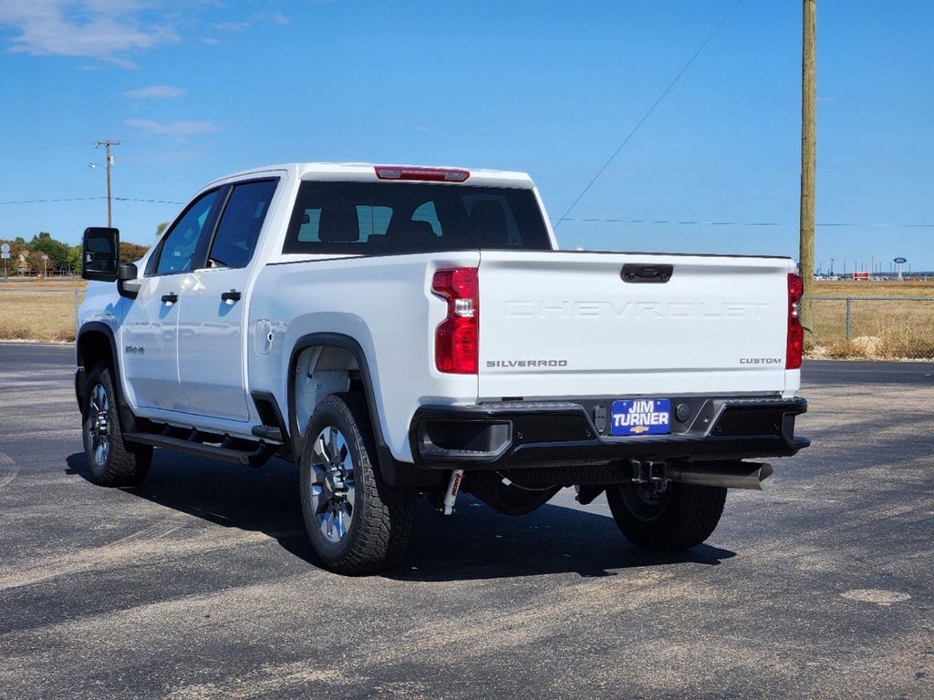 2025 Chevrolet Silverado 2500HD Custom 4