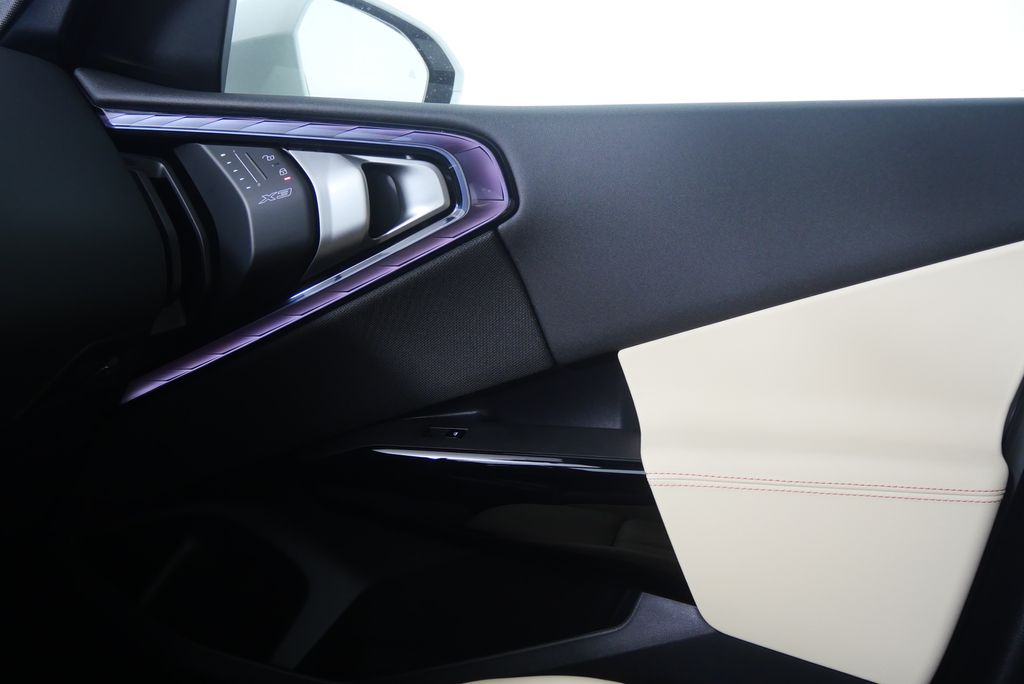 Thumbnail: 2026 BMW X3 - 23