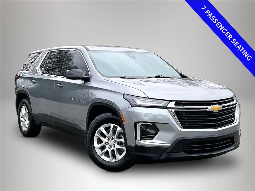 2023 Chevrolet Traverse LS FWD