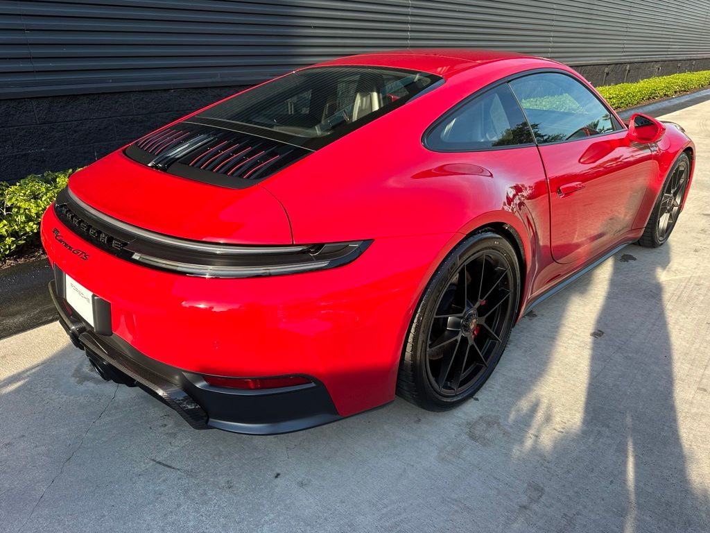 Thumbnail: 2026 Porsche 911 - 9