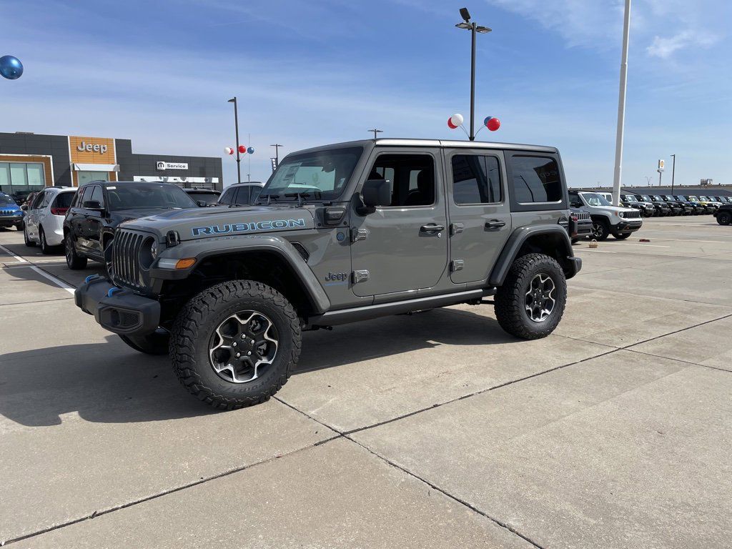 2023 Jeep Wrangler  4