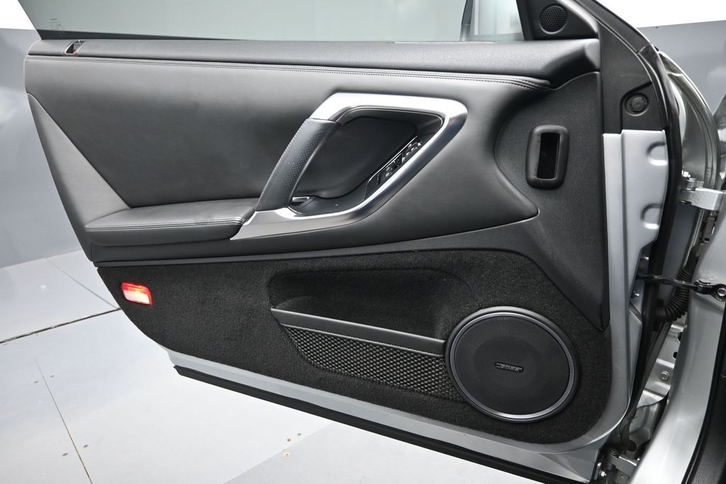 2011 Nissan GT-R Premium