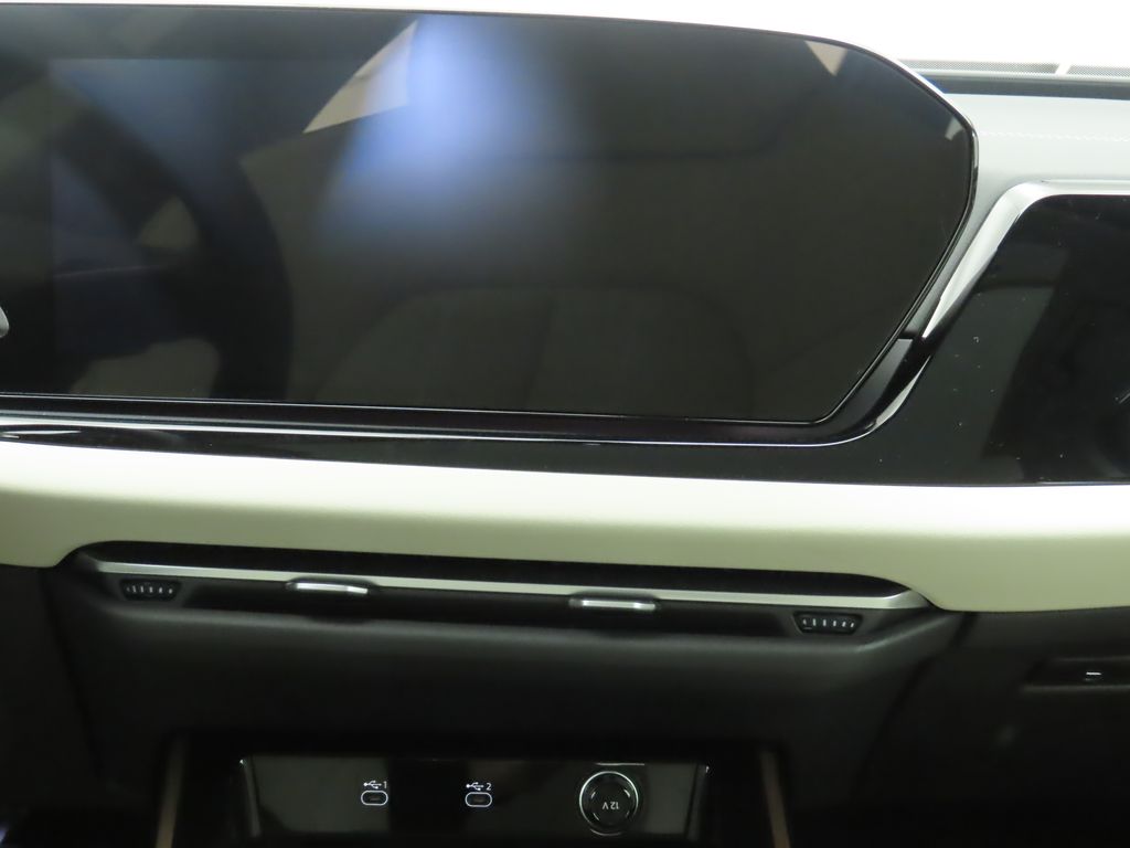 Thumbnail: 2025 Audi A5 - 15