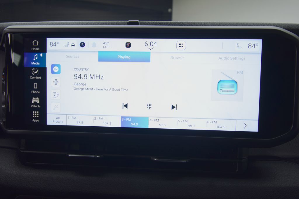 new 2026 Jeep Gladiator car, priced at $45,944