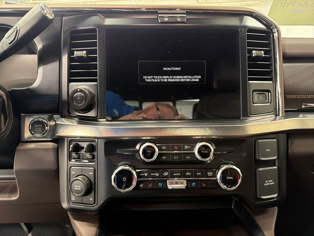 New 2026 White Ford King Ranch image 21