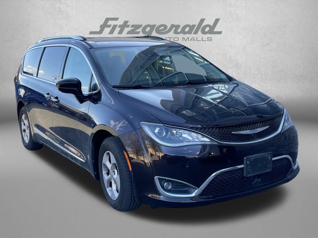 2017 Chrysler Pacifica Touring L Plus FWD