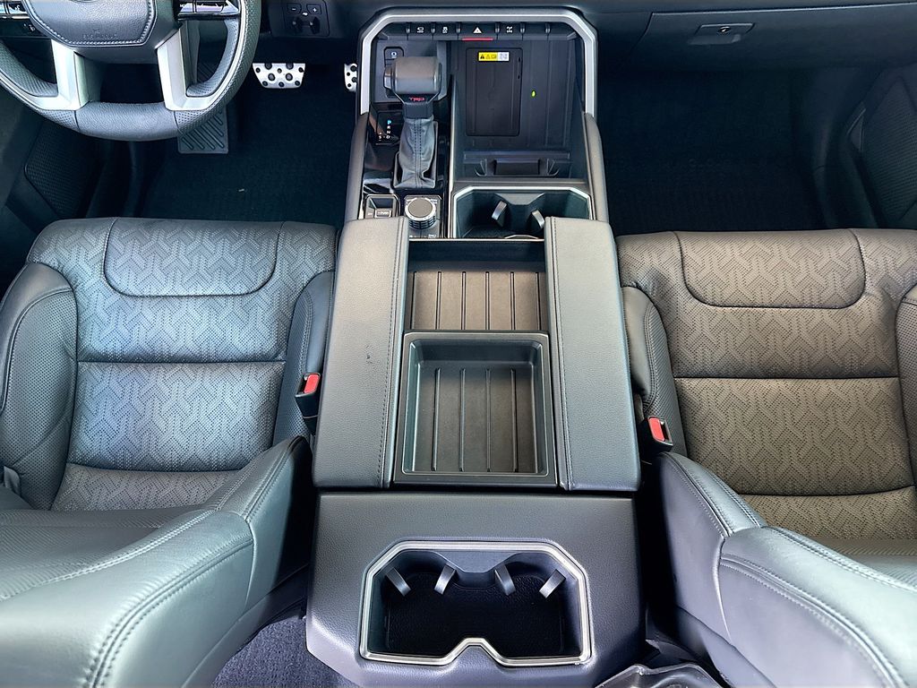 Thumbnail: 2023 Toyota Tundra - 16