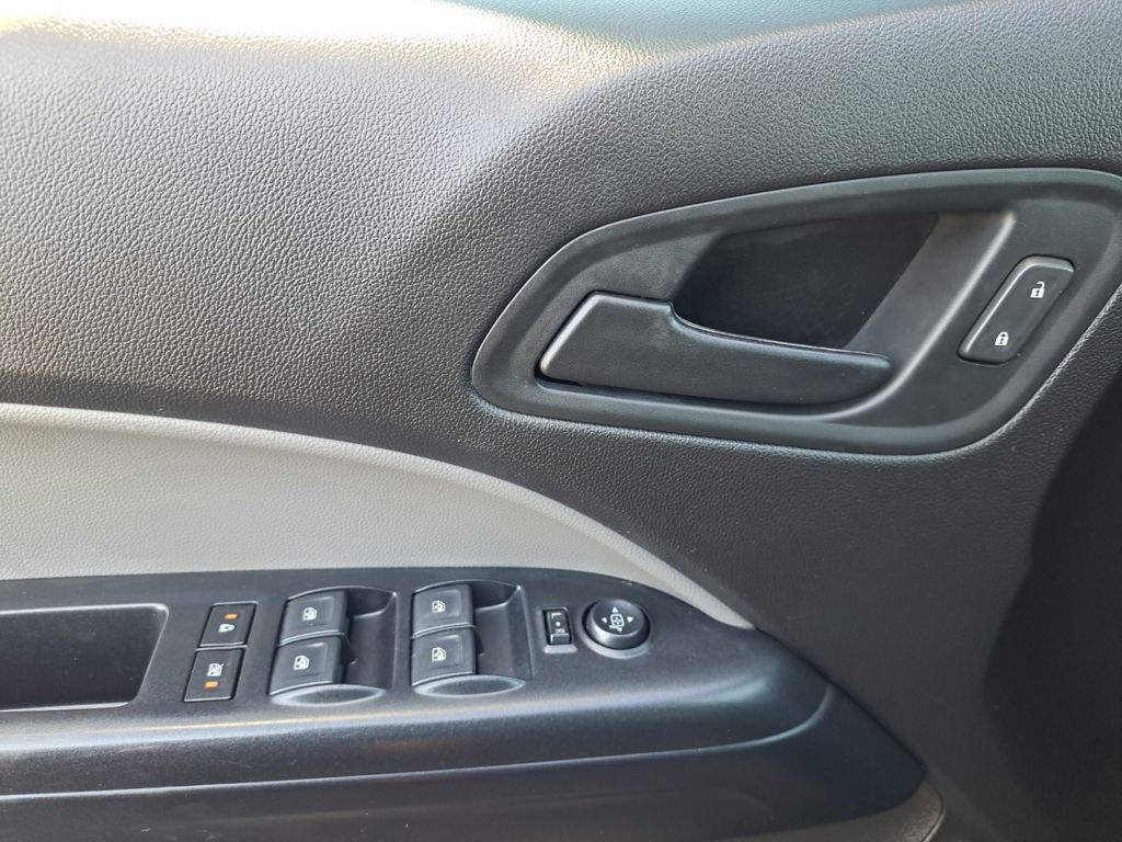 Used Car 2019 Chevrolet Colorado  Work Truck For Sale Under $25,000 In Austin, Texas