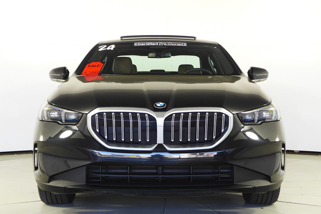 Thumbnail: 2024 BMW 5 Series - 3