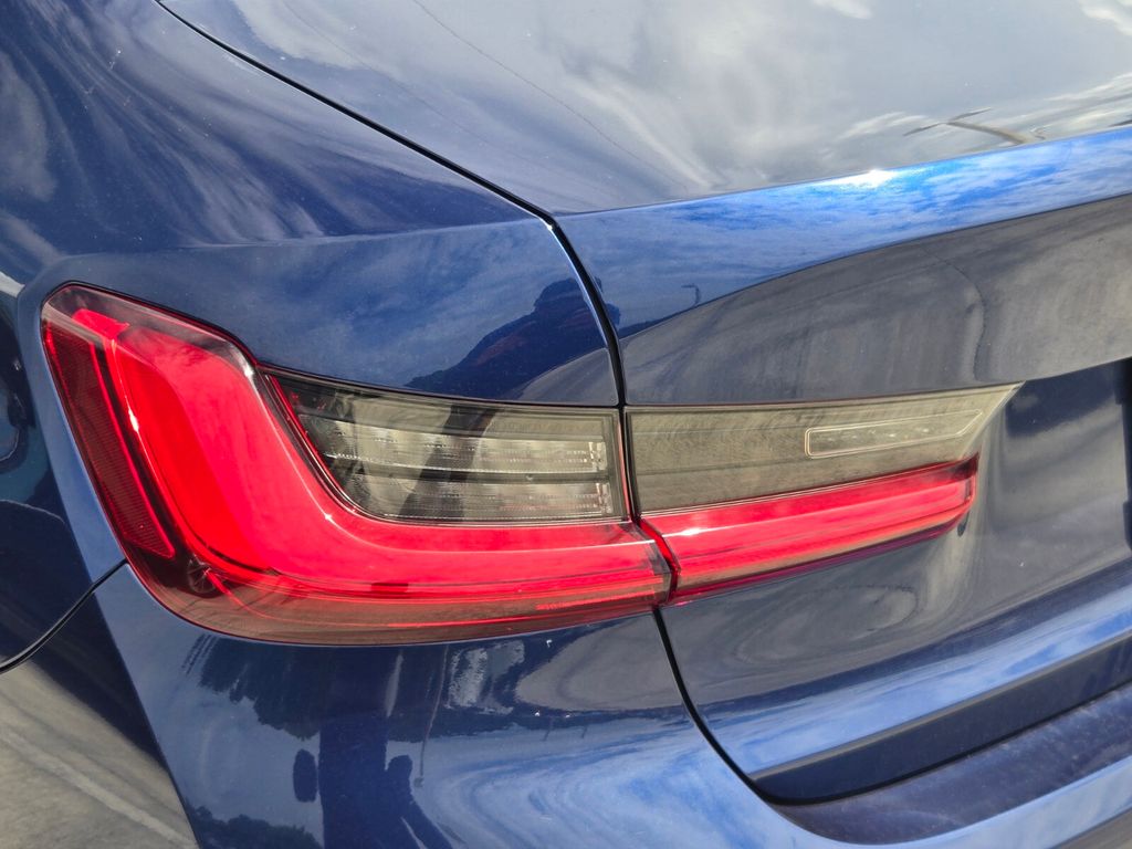 2019 BMW 330i - $16,827