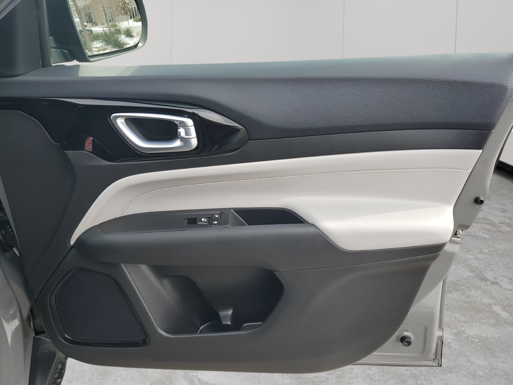 Used Car 2024 Jeep Compass  Limited For Sale Under $25,000 In Austin, Texas