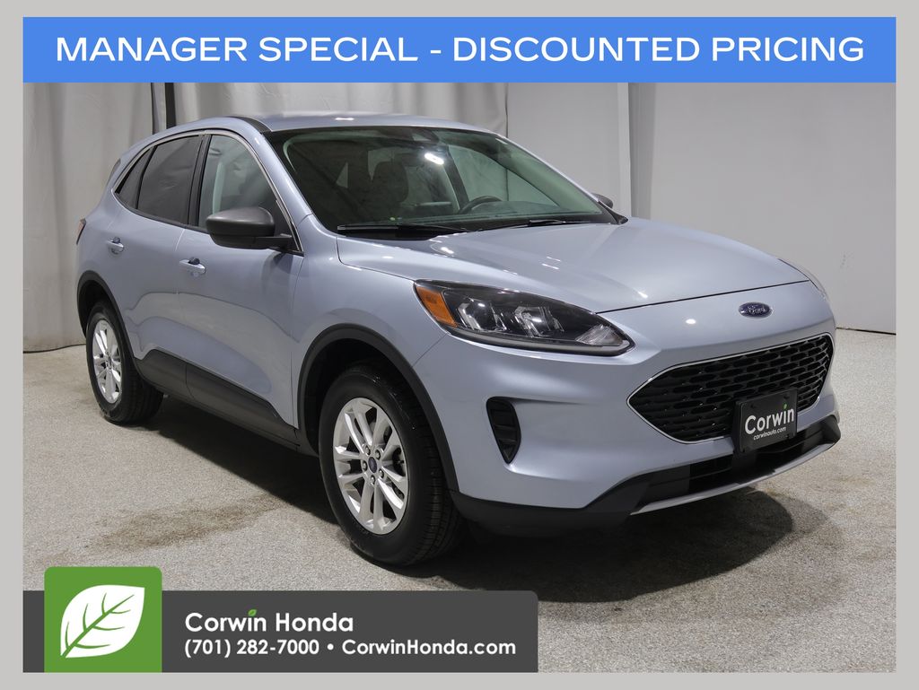 Iced Blue Silver Metallic 2022 Ford Escape SUV / Crossover All-Wheel Drive 8-Speed Automatic