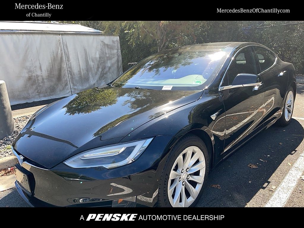 Thumbnail: 2017 Tesla Model S - 1