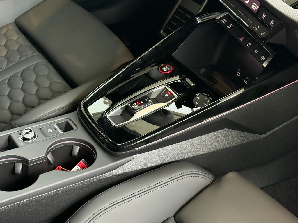 Thumbnail: 2026 Audi RS 3 - 14