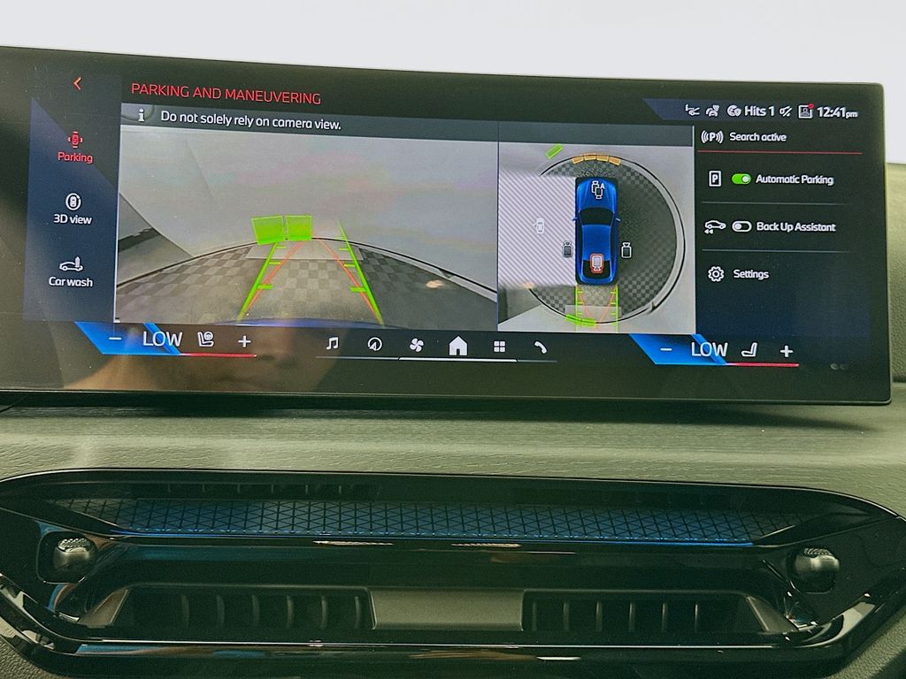 Thumbnail: 2026 BMW i4 - 13