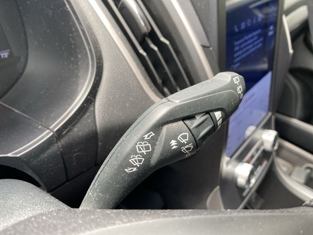 used 2022 Ford Edge car, priced at $22,648