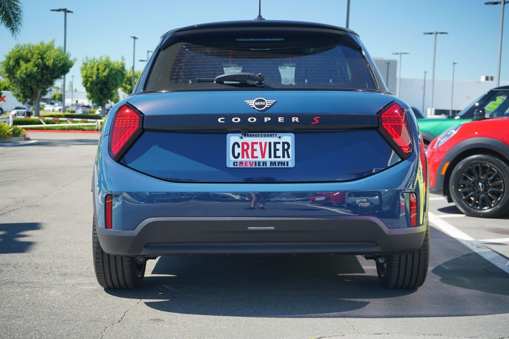 Thumbnail: 2026 MINI Cooper - 4