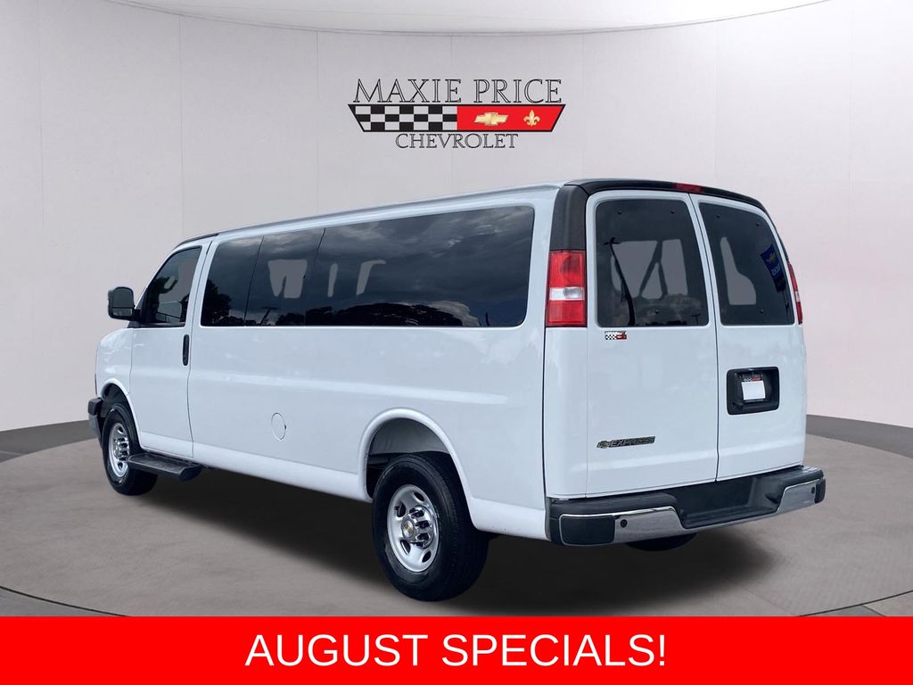 Used 2025 Chevrolet Express 3500 Van