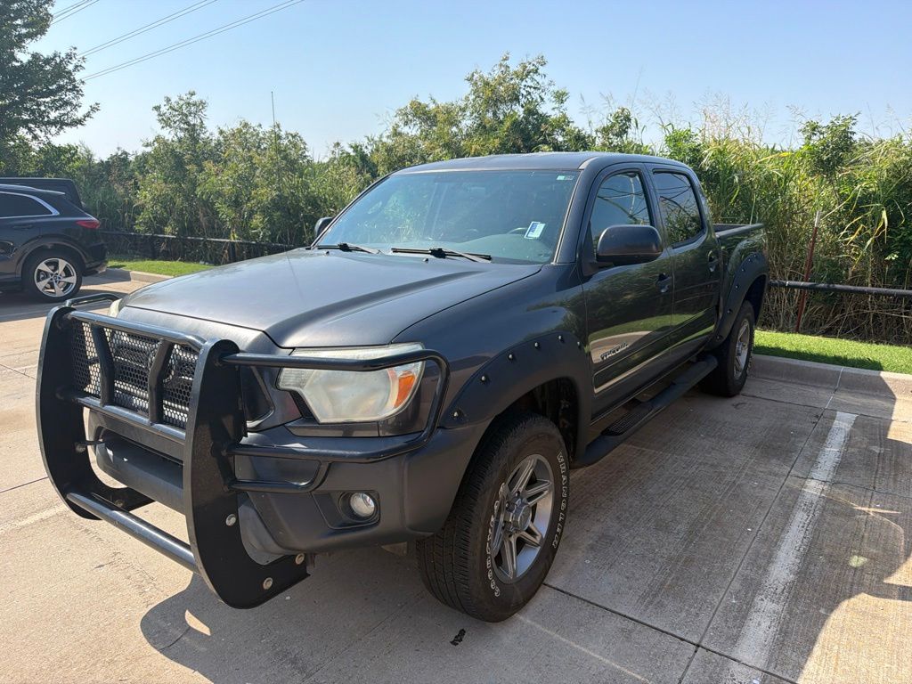 Magnetic Gray Metallic 2013 Toyota Tacoma Pickup Truck 4X2 5-Speed Automatic Overdrive