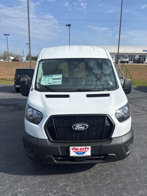 FordTransit-2504