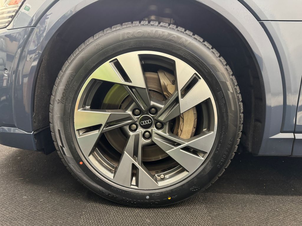 2022 Audi e-tron Sportback S line Premium Plus