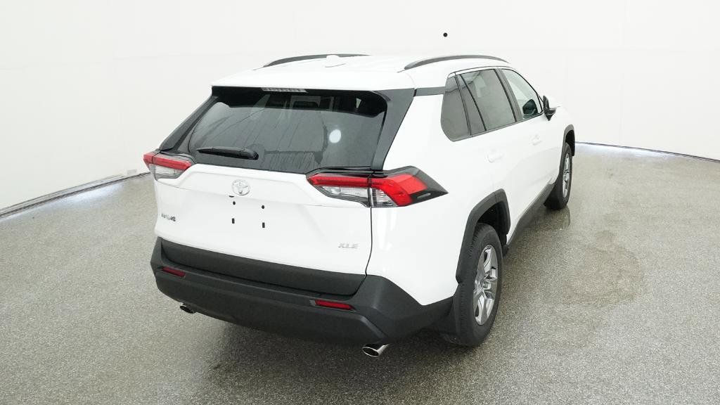 Thumbnail: 2025 Toyota RAV4 - 10
