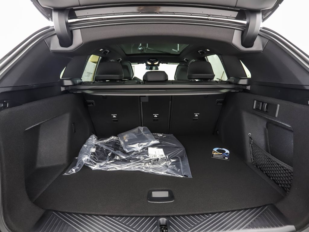 Thumbnail: 2026 BMW X3 - 23