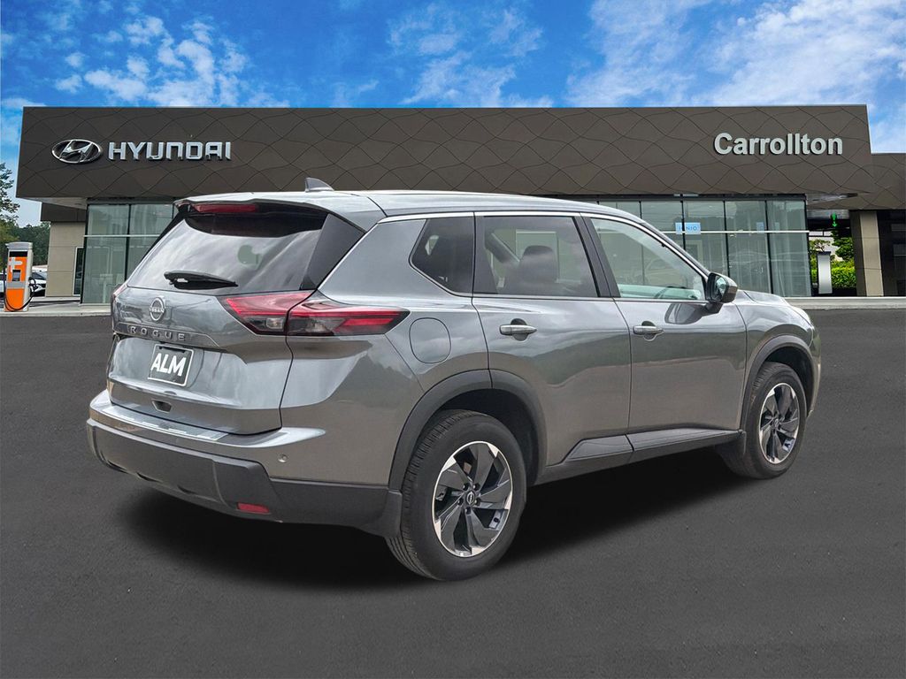Used 2026 Gray Nissan SV image 5