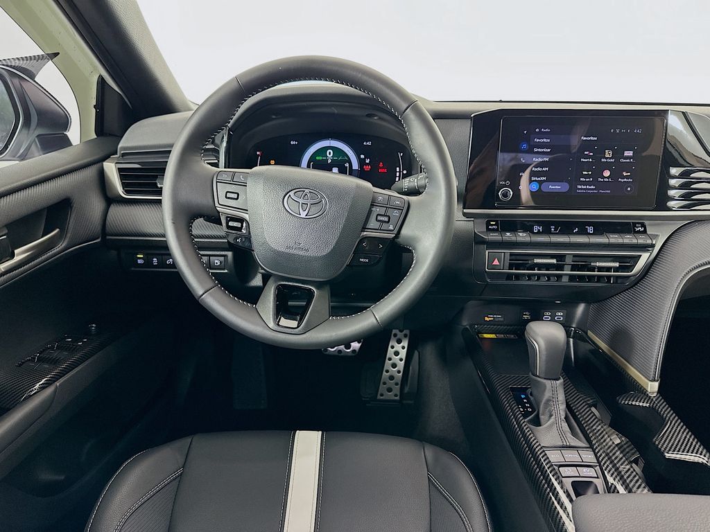 Thumbnail: 2025 Toyota Camry - 21