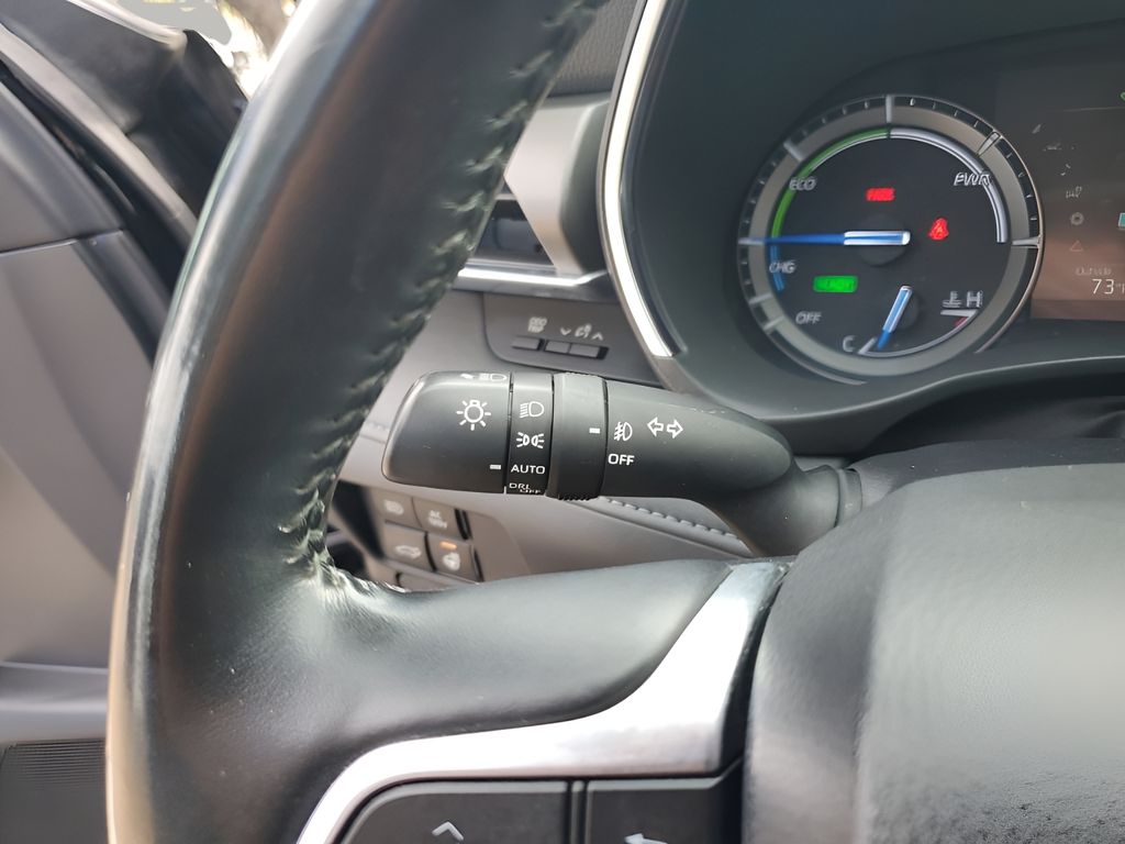 Used Car 2020 Toyota Highlander Hybrid  Limited For Sale Under $25,000 In Austin, Texas