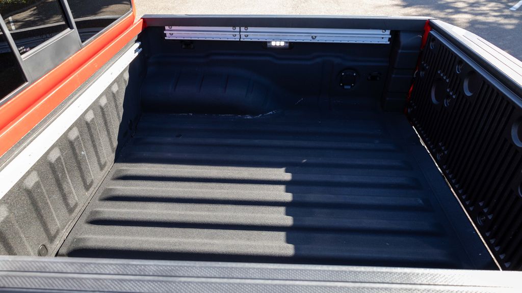 Used 2022 Nissan Frontier SV 4D Crew Cab