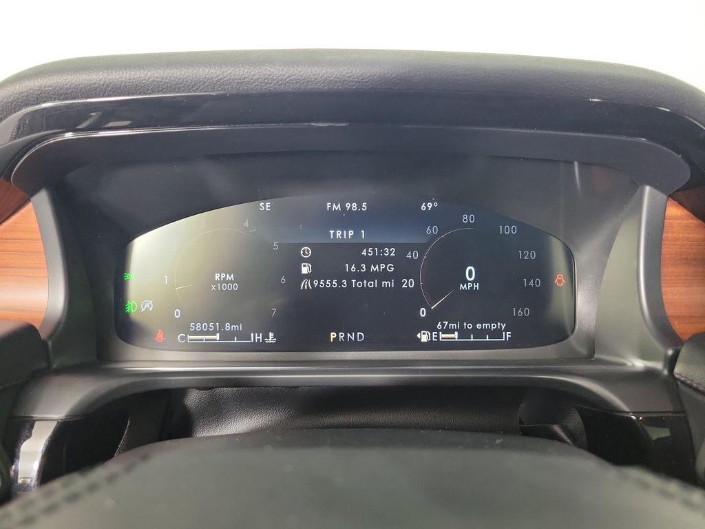 2021 Lincoln Aviator Reserve White at Bayshore Chrysler Jeep Dodge Ram
